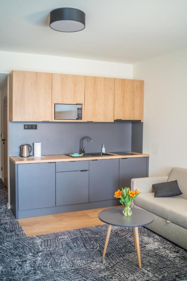 Lux Apartman V Hoteli Akvamarin Bešeňová エクステリア 写真